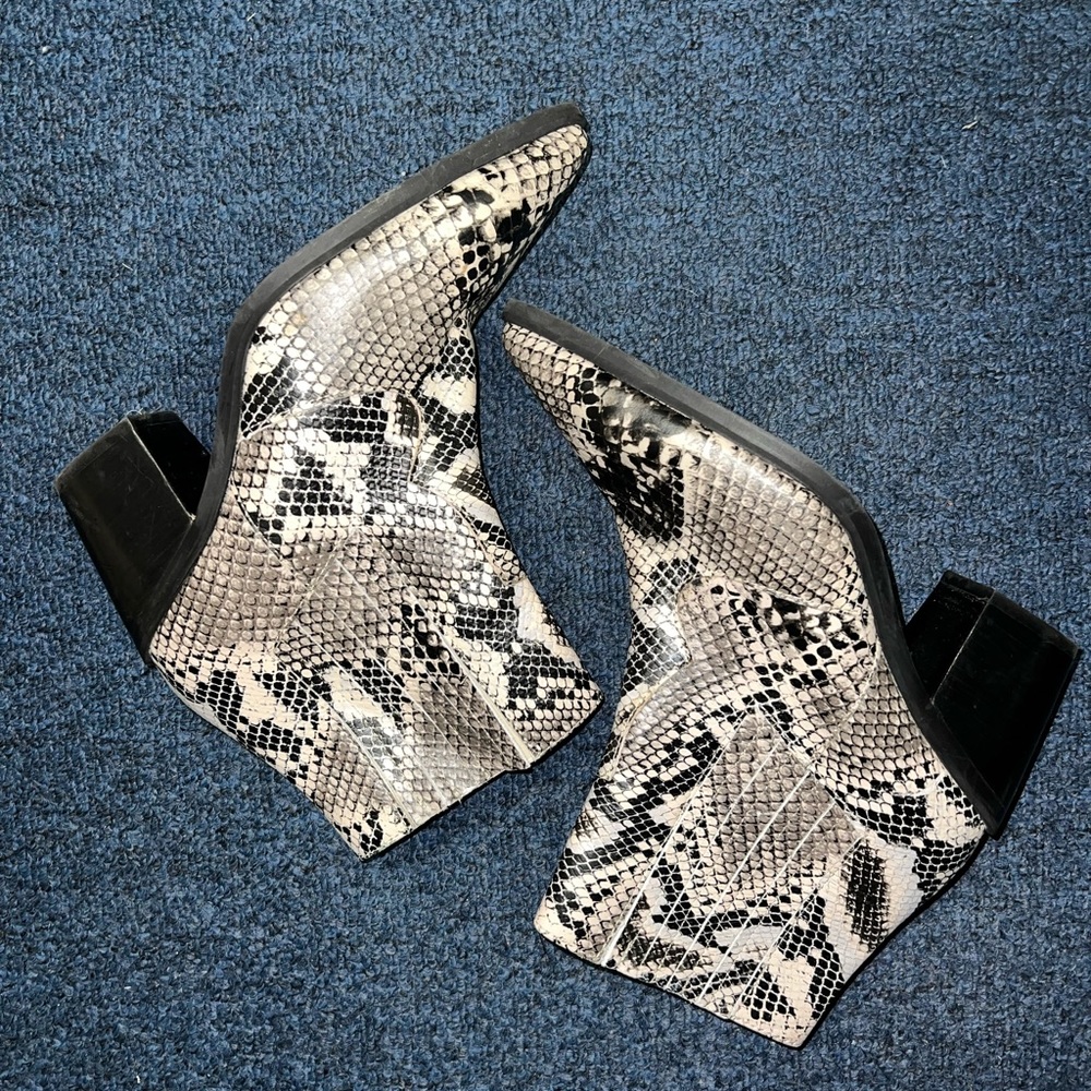 Booties - Picture 3 of 5
